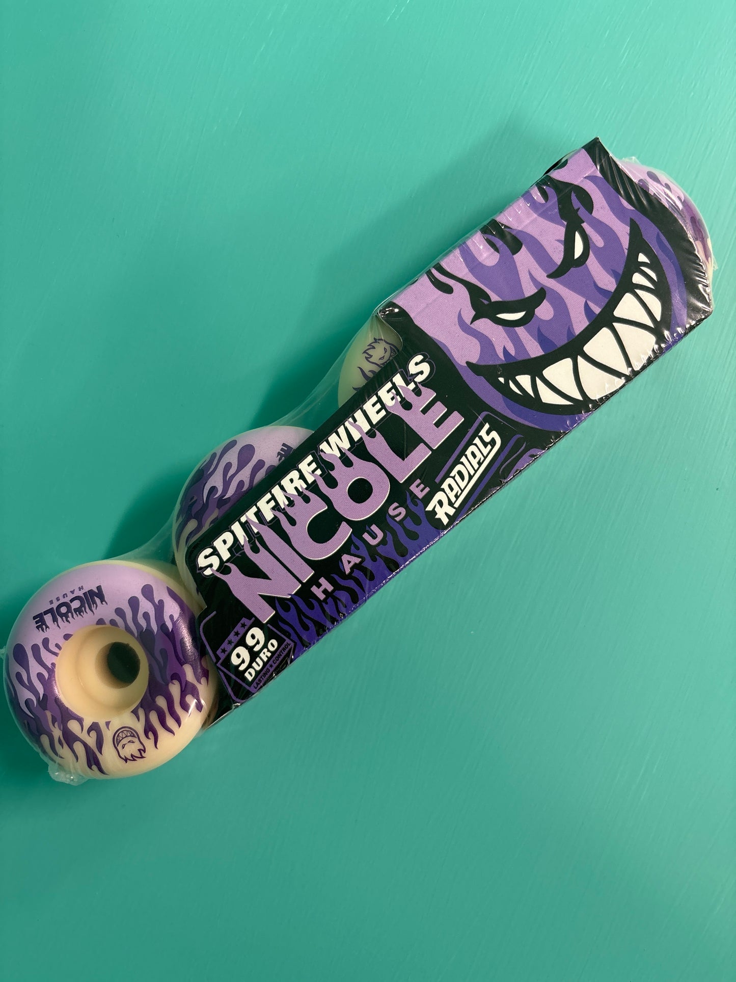 Nicole Hause 99 Kitted Radial