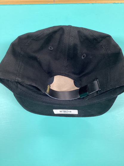 Krooked Eyes Strapback Hat Black/Pink