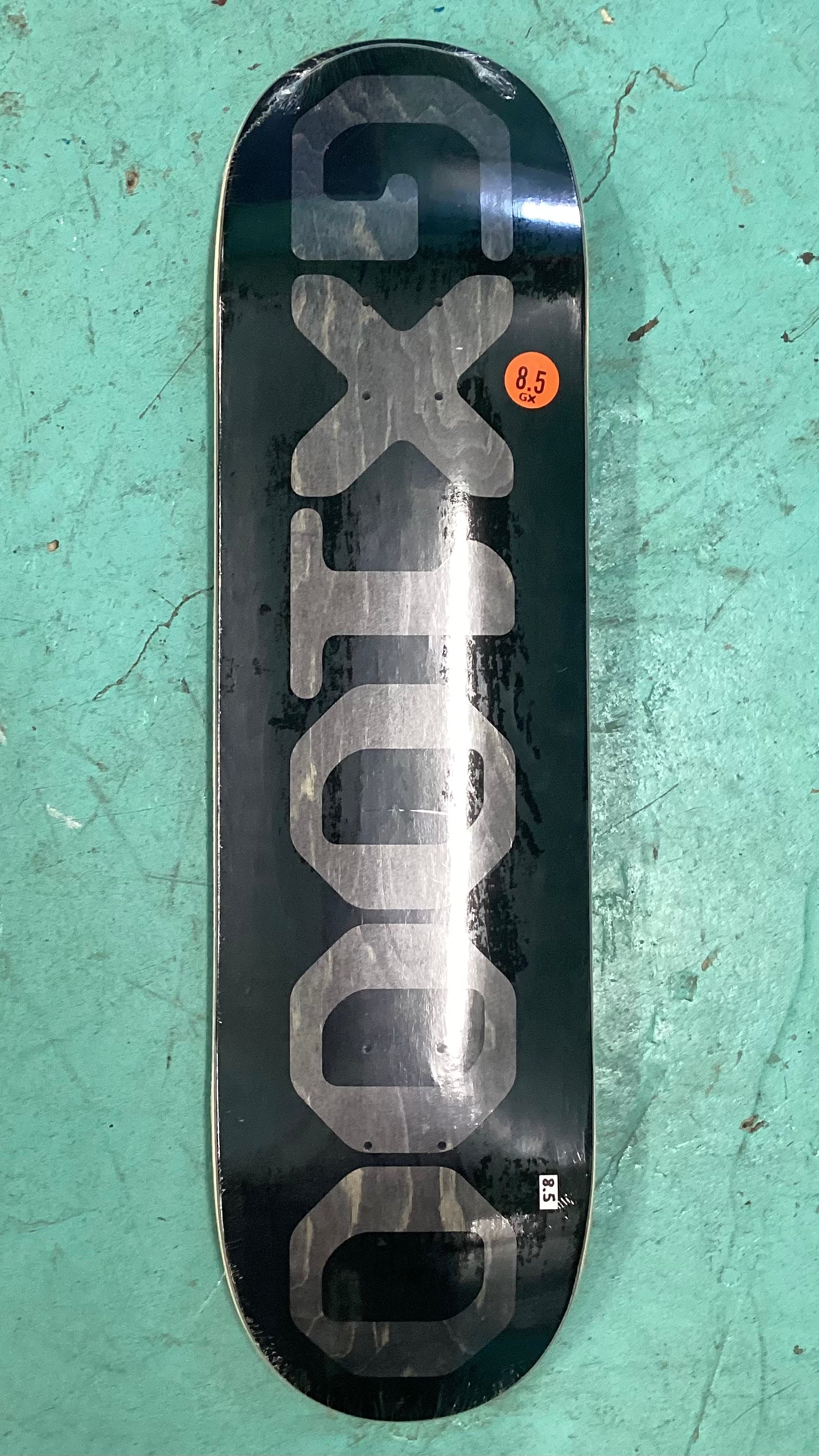 GX1000 Team OG Logo Black/Black Deck 8.5